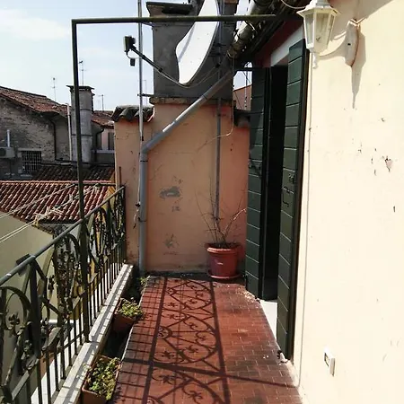Butterfly Terraces Venise